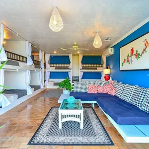 Viking Hill Oceanfront & Apartamento Nassau