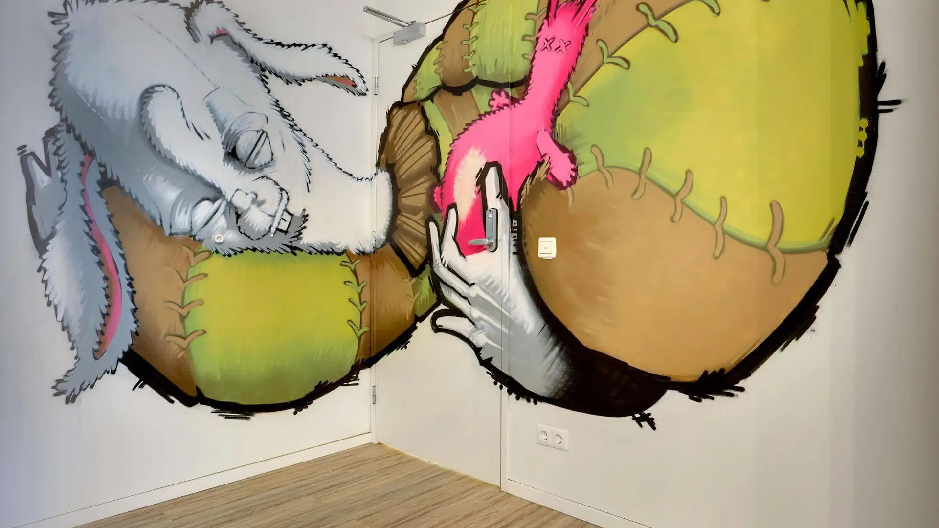 Dutchies Hostel Amsterdam